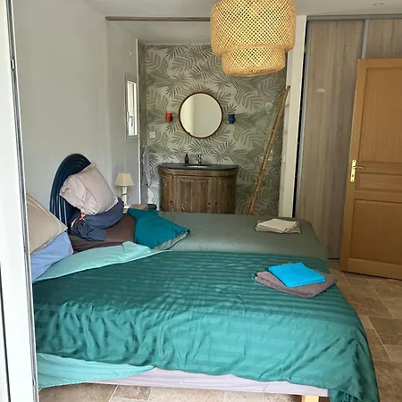 Les Olicias Villa